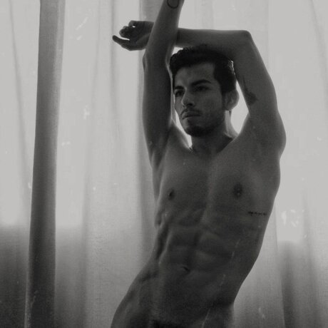 Bryant Pineda ポルノスター アダルト 画像