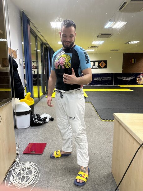 Gokhan Canozer ポルノスター 無料 写真