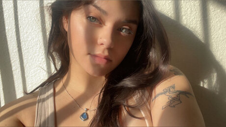 Mirrbaby ポルノスター 素敵 ギャラリー