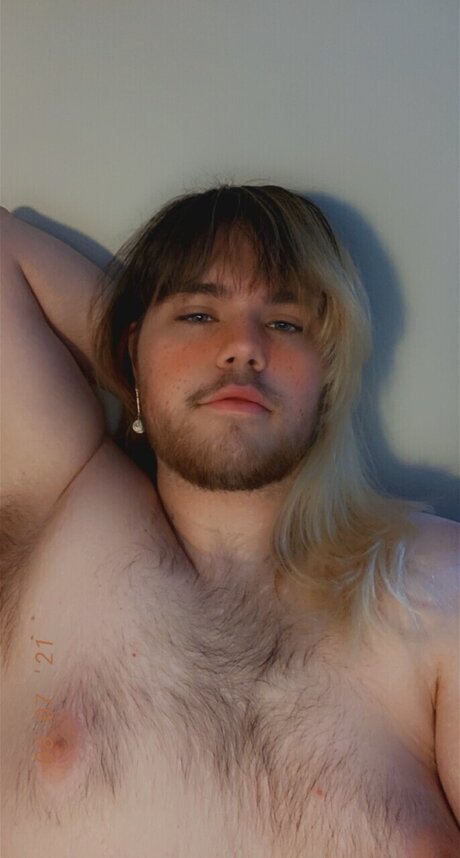 Skyler Auld 完璧なスター 写真