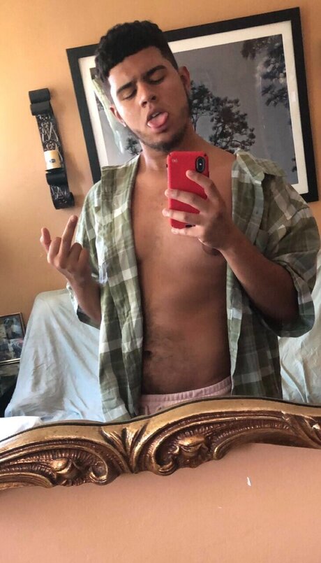 theelandlordsson 限定モデル 画像