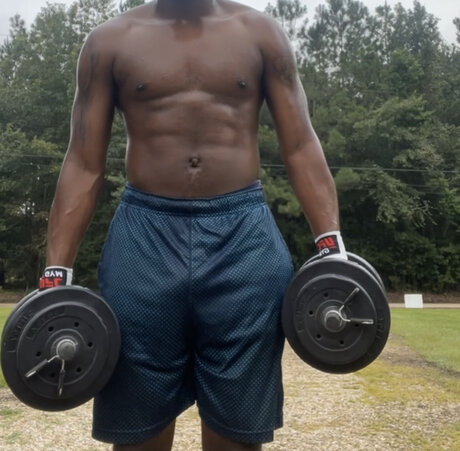 Black Atlas HDスター 画像