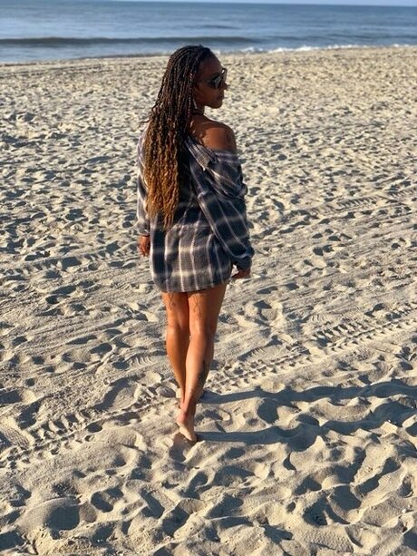 エボニートランスオンリーファンズ ヌード 写真