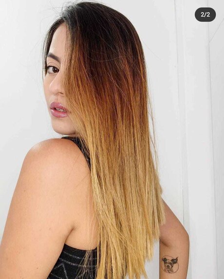 Valeria Correa_ スター 裸 写真