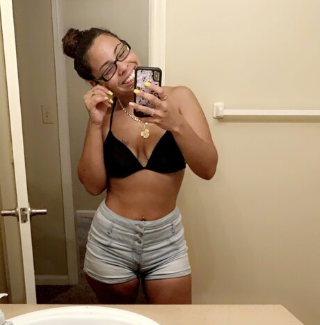 ThatBaybee_ 完璧なポルノスター アーカイブ