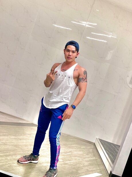 _kk7 5_ HDスター ギャラリー