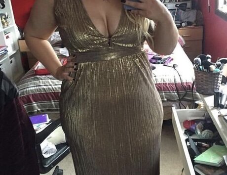 主観視点のアジア人OnlyFans アートヌード 写真