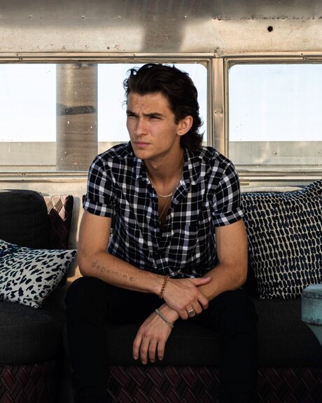 Doeeyedboy ポルノ女優 ギャラリー