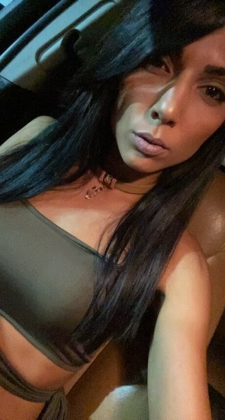 indiatainaxx ポルノ女優 写真