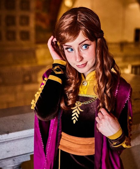 コスプレファックOnlyFans 無料セクシー 画像