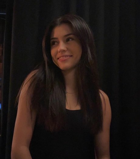 曲線美のティーンズOnlyFans セクシーxxx 写真