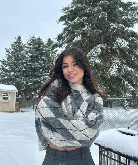 ava rxsee ホットなモデル 画像