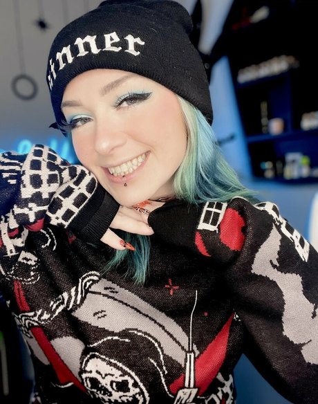 Misslavey666 高品質のスター 画像