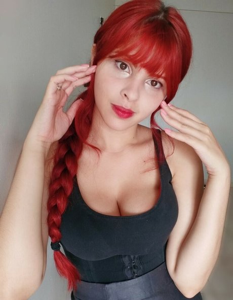 Julia chan HDスター 画像