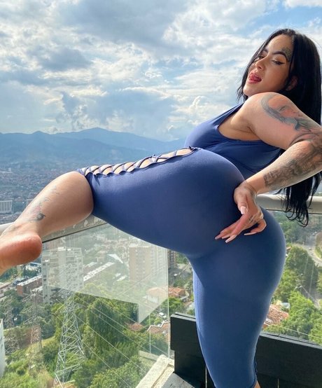 nyablu ポルノモデル ギャラリー