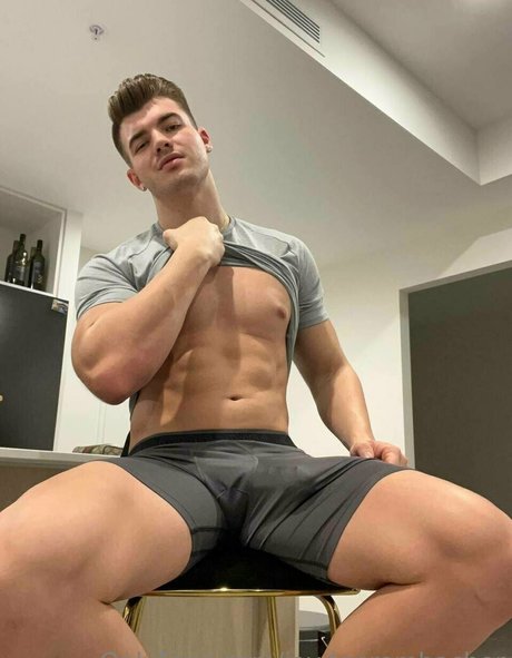 曲線美のティーンズOnlyFans 無料裸 アーカイブ