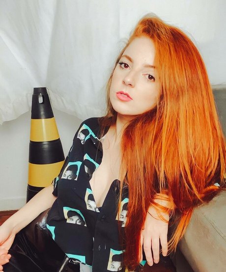 Mai Purper かわいいモデル 写真