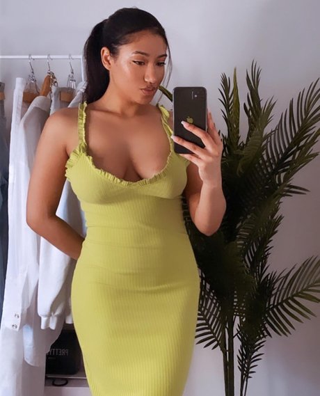 Tamia J xxxモデル アーカイブ