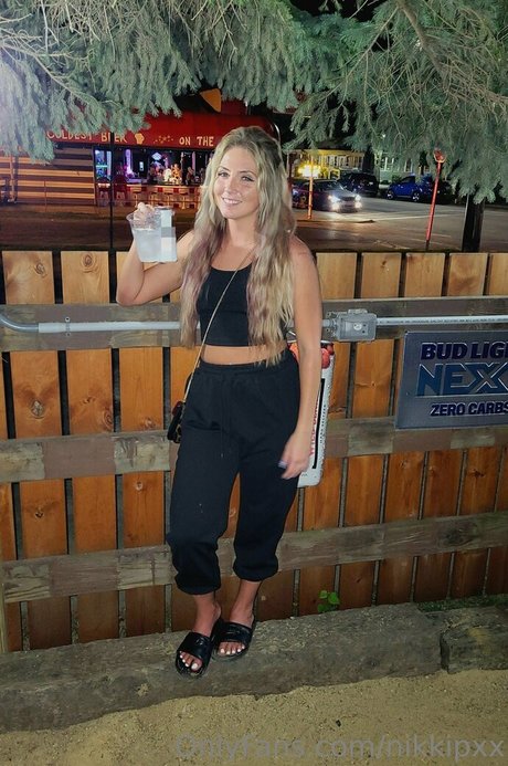 BBW 教師 OnlyFans ヌード 写真