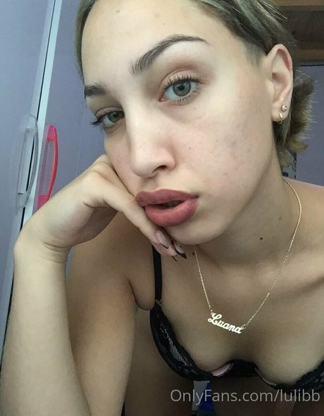 lulibb セクシーなポルノスター 写真