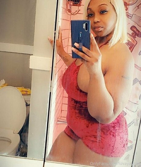 小柄で痩せたOnlyFans 美しいヌード ギャラリー