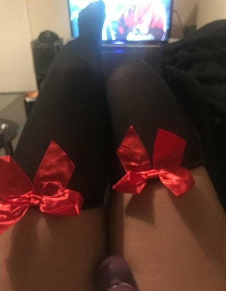 Naughty Lebanese ポルノモデル アーカイブ