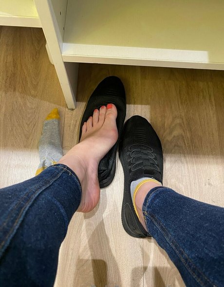 feetronnie エロティックなポルノスター 写真