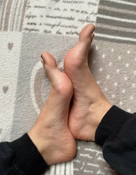 美しい足 OnlyFans パーフェクト 画像