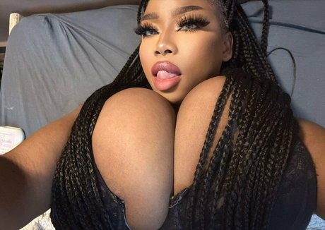 黒のランジェリーOnlyFans セクシーヌード アーカイブ