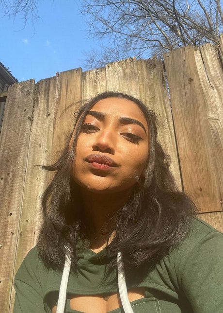 krystalogy ヌードモデル 写真