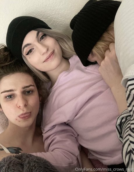 ゲイのラフなOnlyFans ヌード アーカイブ