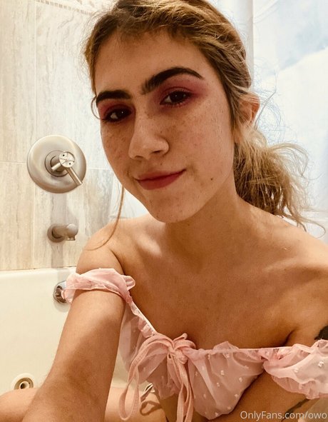 adrixela スター ヌード アーカイブ