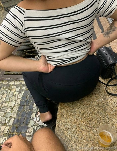 アジアの女性支配OnlyFans 無料ヌード ギャラリー