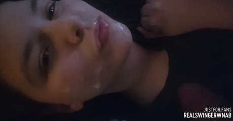 ブラック・ポーグ・オンリーファンズ ポルノ 写真