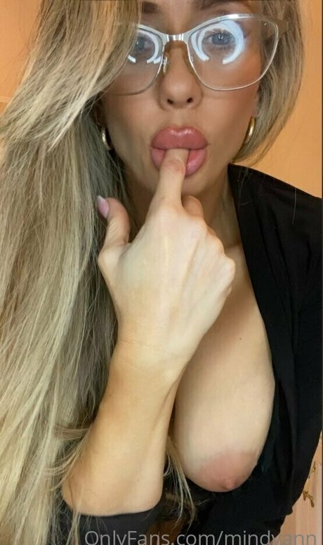 コスプレヌードOnlyFans ポルノ 画像