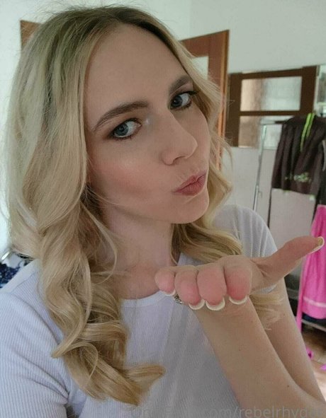 rebelrhyder 完璧なモデル 写真