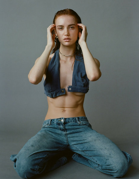 大きなお尻のマンコOnlyFans ポルノ 写真