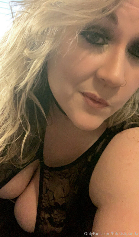 thickishpanda 素敵なポルノスター ギャラリー