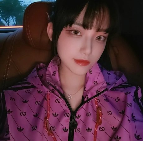 zlzzlz95 無料スター 写真