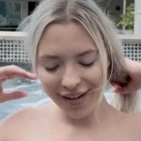 The Sysak Twins HDモデル ギャラリー