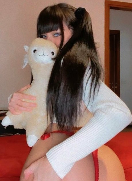 laalemonzz ポルノ女優 写真