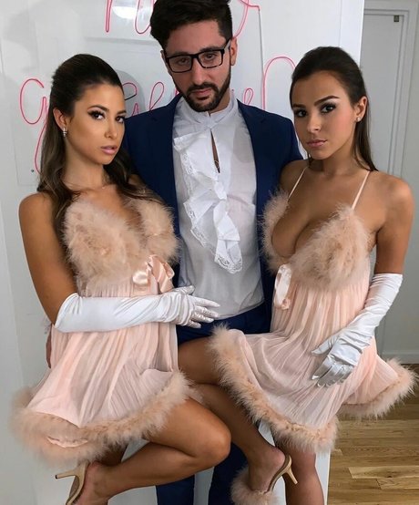 Faryn Corey スター ヌード 写真