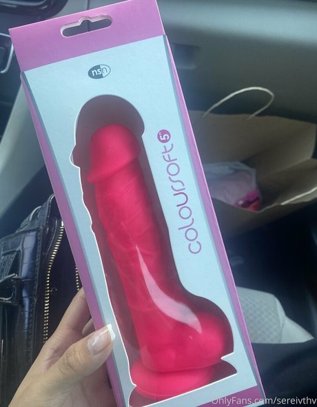 sereivthv 独占女優 画像