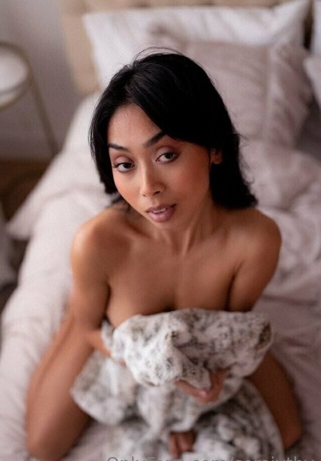 sereivthv セックススター ギャラリー