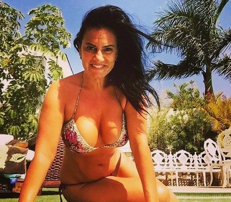 Angela Cavagna アダルト女優 画像