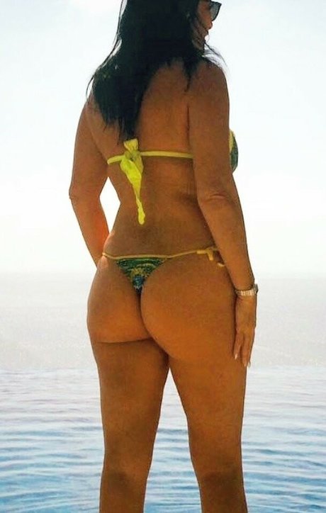 Angela Cavagna 独占スター 写真