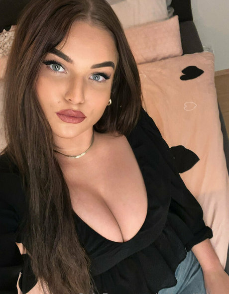 julia williams トップスター 画像