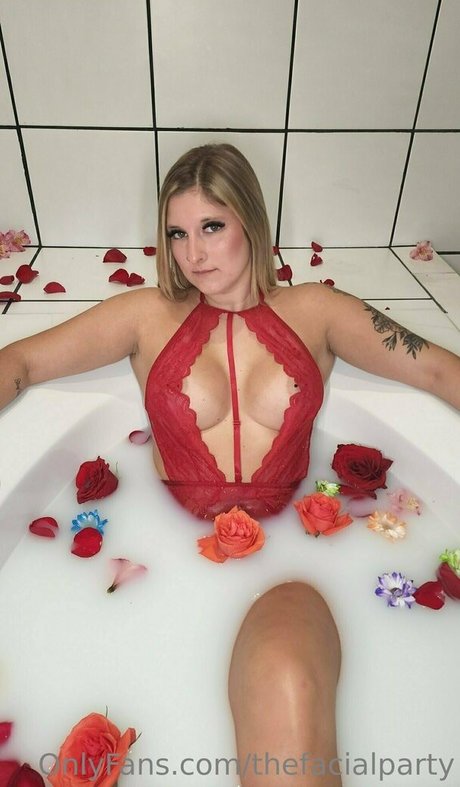 熟女オーガズムOnlyFans ホットセックス 画像