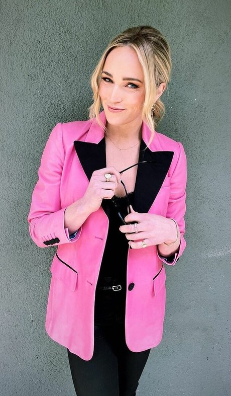 Caity Lotz 美しいモデル 画像