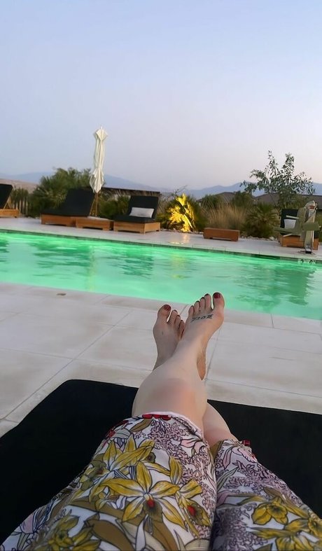 黒檀の小人OnlyFans 無料 写真